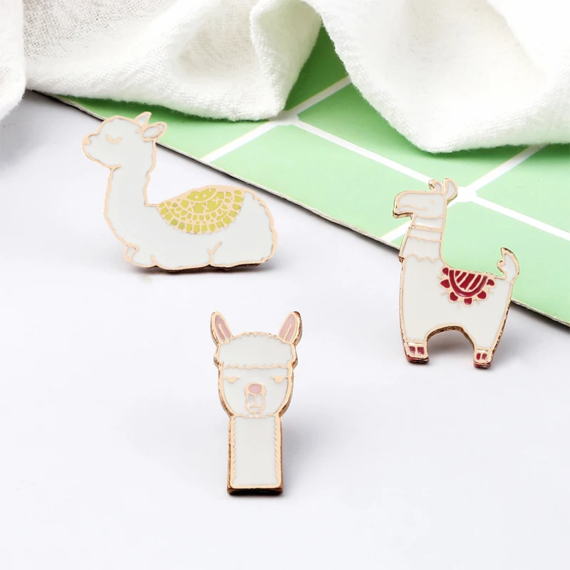 Cute Animals Enamel Pin Cartoon Sheep Alpaca Brooches for Men Women Denim Shirt Bag Badge Lapel Pins Accessories Fashion Jewelry