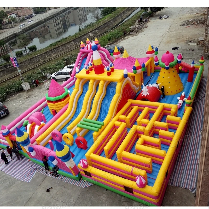 20*15 Meters Giant Inflatable Fun City , Inflatable Playground On Sale 5K Inflatable Obstacle Course For Sale