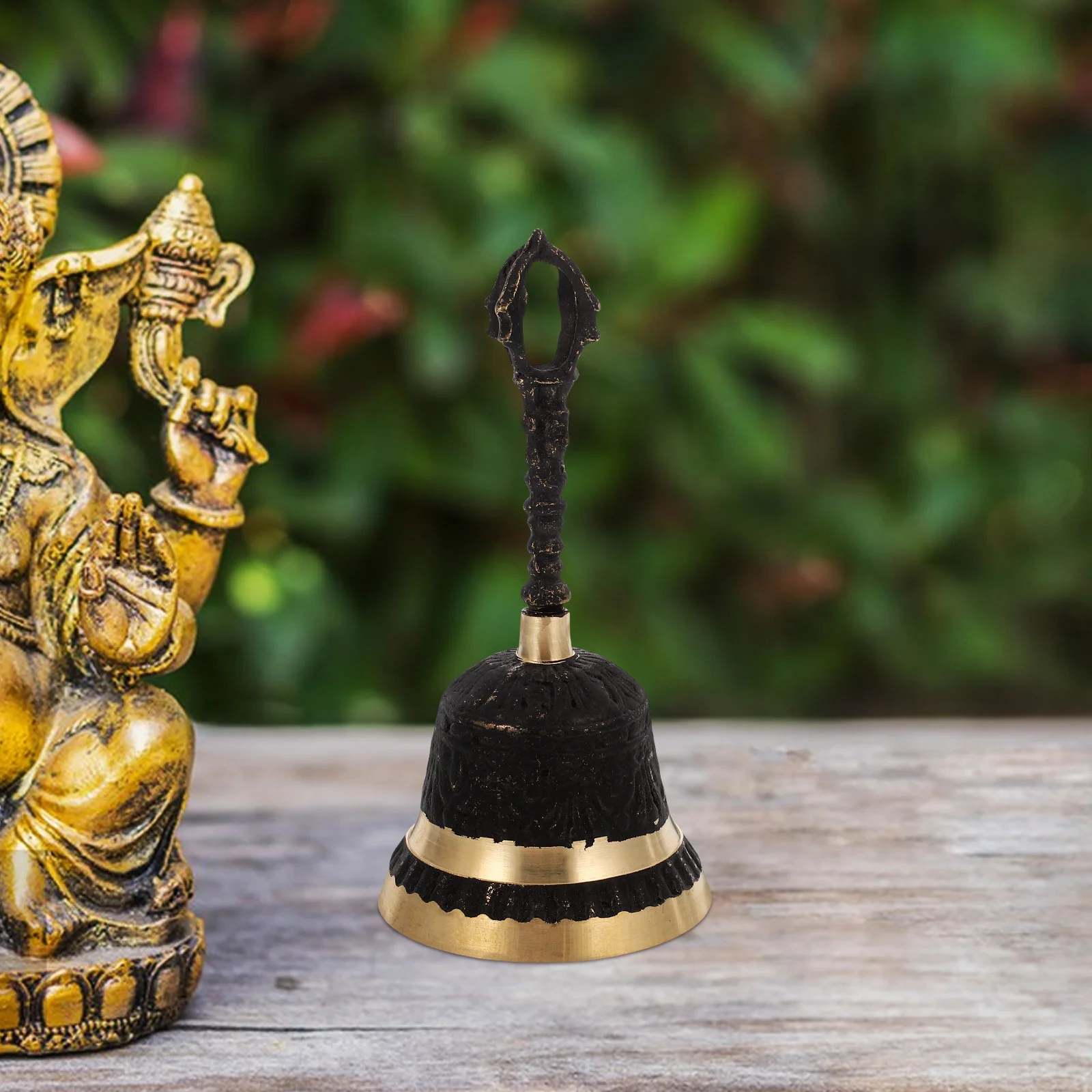 

Handheld Bells Retro Copper Bell for Hotel Service Restaurant Desk Metal Bell Loud Clear Sound Decor Hand-Shake Bells