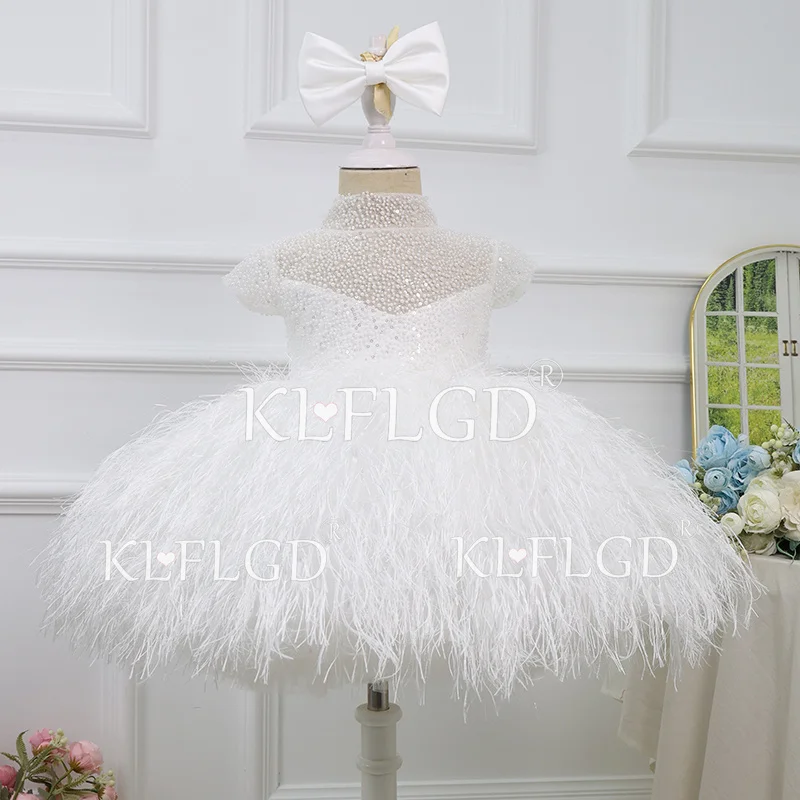 

Белое свадебное платье с перьями и бисером, модное и стильное платье для первого дня рождения малыша, элегантное платье для выступления на фортепиано.