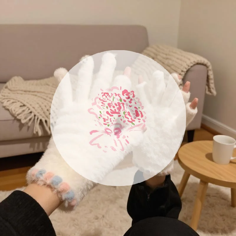 قفازات لطيفة مفتوحة الأصابع تعمل باللمس من القطيفة بخمسة أصابع للنساء في الشتاء، مخملية دافئة وسميكة لطلاب ركوب الدراجات