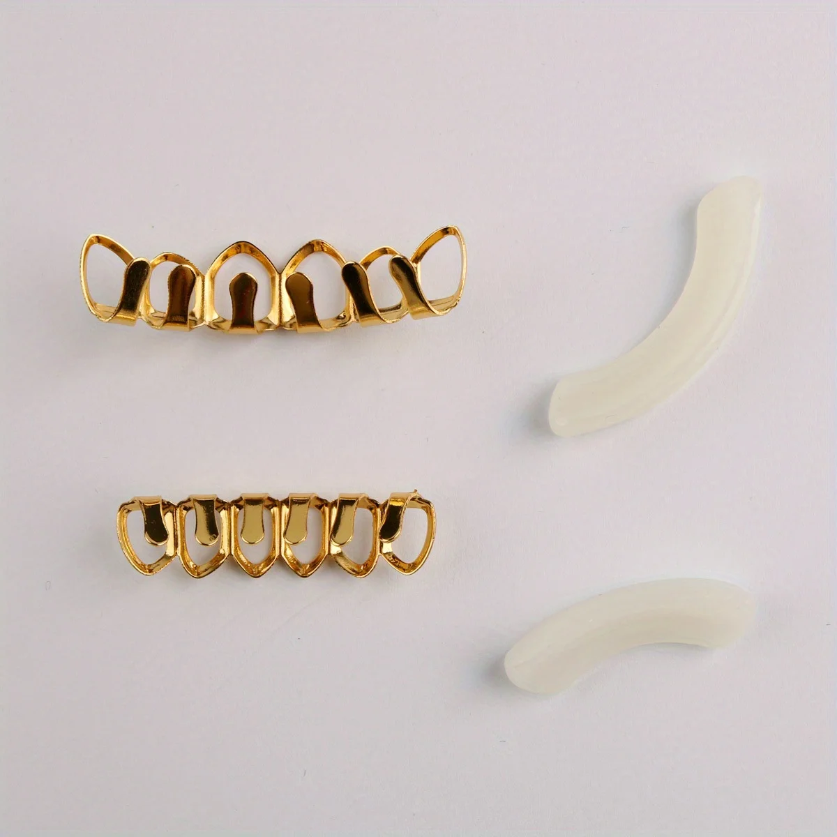 1pc/1pcs Hip Hop Teeth Copper Plated Hollow Teeth Ornaments for Men and Women Halloween Props Teeth Jewelry
