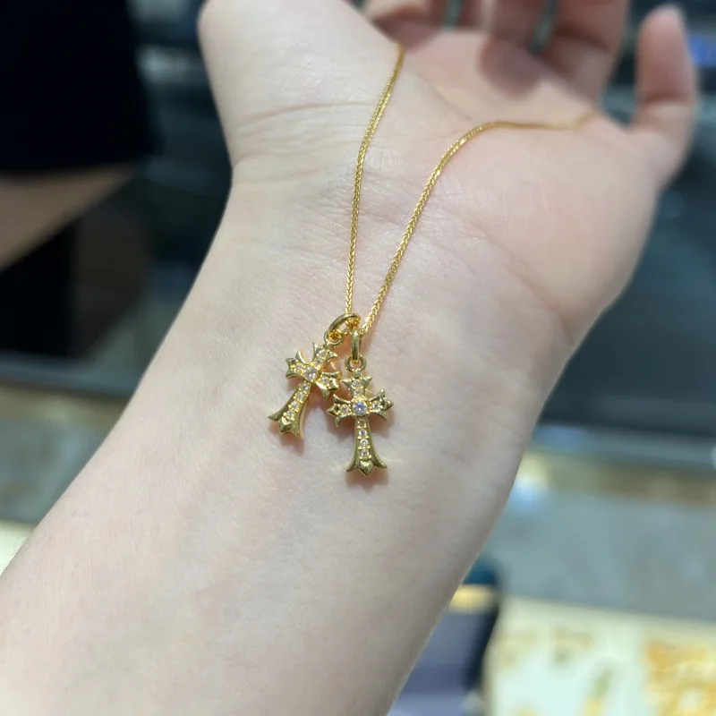 

Real 18K Gold Cross Pendantt for Woman Luxury AU750 Pendant Necklace Fine Jewelry High-quality Banquet Gift