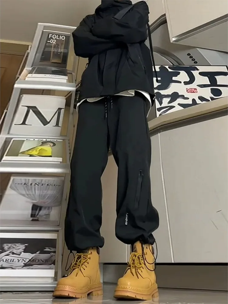 

Мужские ветрозащитные водонепроницаемые брюки софтшелл для альпинизма, быстросохнущие, весенне-осенние, под ботинки, с манжетами, рабочие, для активного отдыха