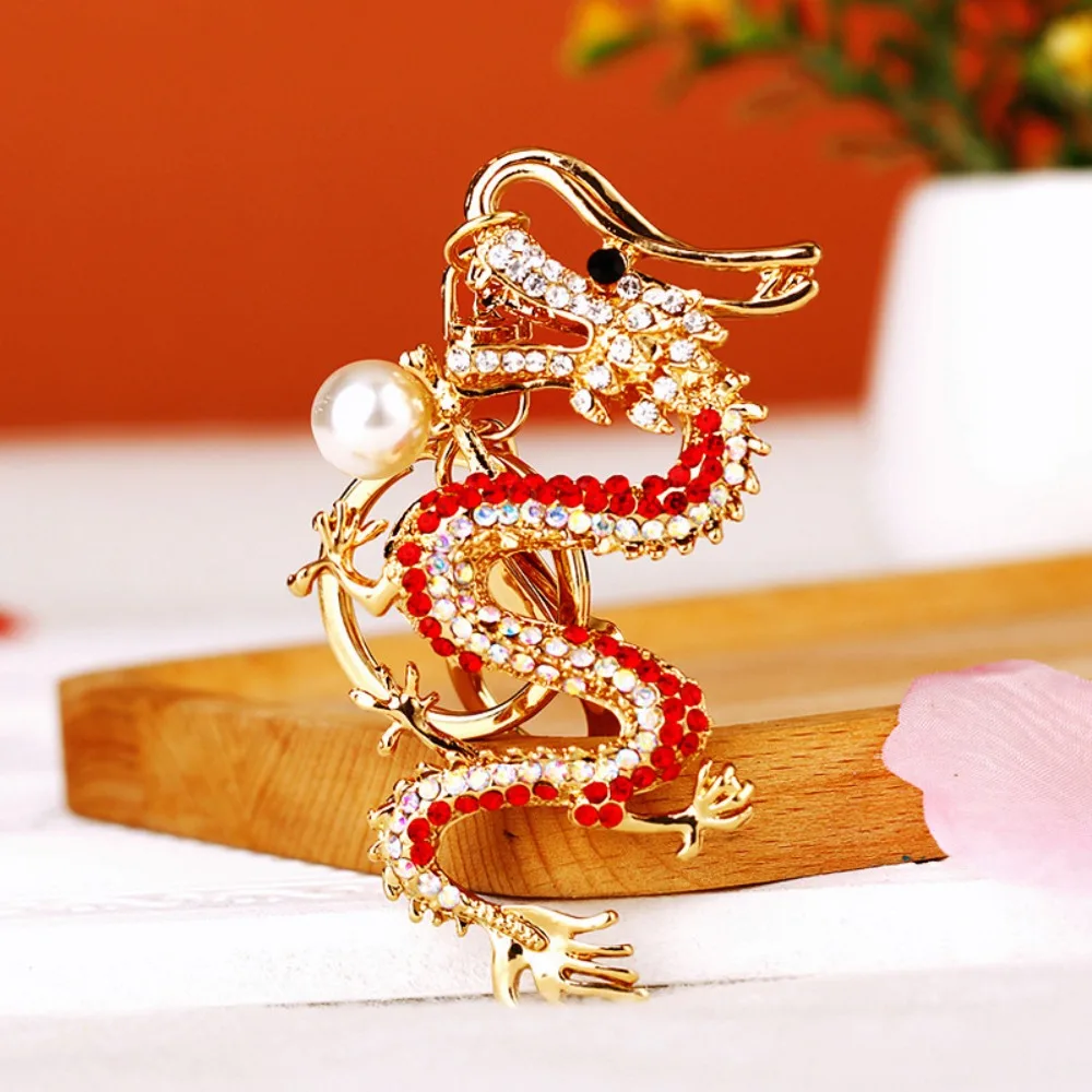 Handbag Accessories Year of The Dragon Keychain Car Accessories Gift Chinese Zodiac Dragon Rhinestone Pendant Keychain