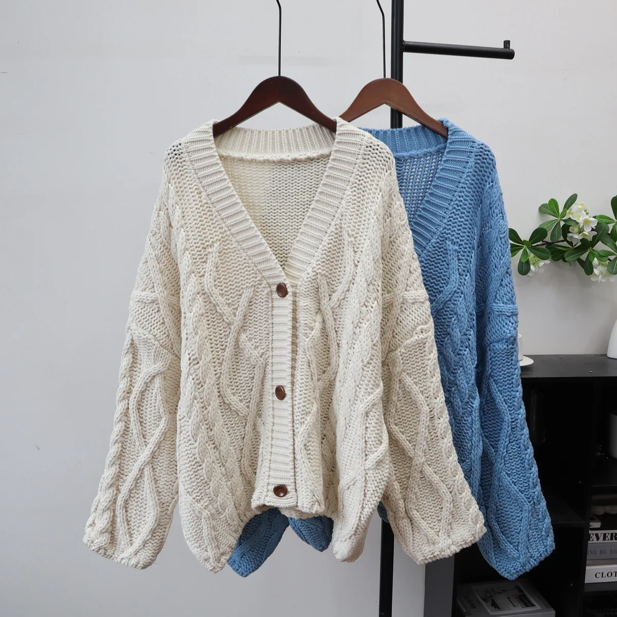 

Cable Knitted Cardigan Sweaters Women Solid Jumpers V Neck Long Sleeve Single Breasted Thick Loose Fit Casual 2025 Autumn Winter