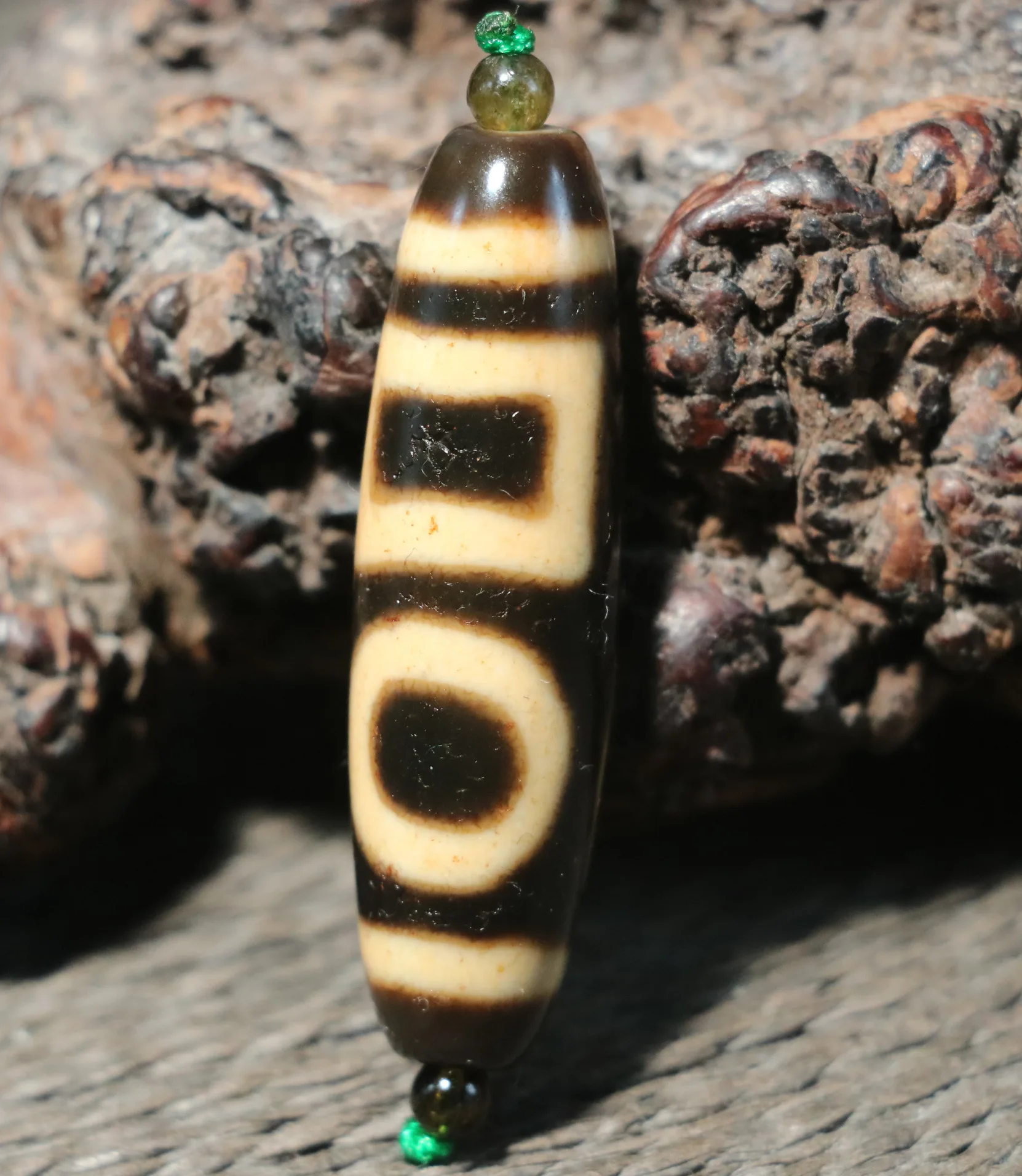 

Energy Magic Tibetan Old Agate Ivory Color Double Heaven&Earth dZi Bead Amulet R LKbrother Sauces Top Quality F029A