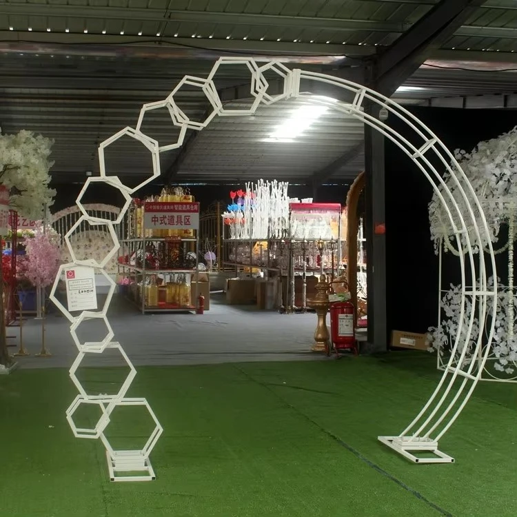 LDJ682 Fashion Garden Decorative Arch White Geometric Metal Arch