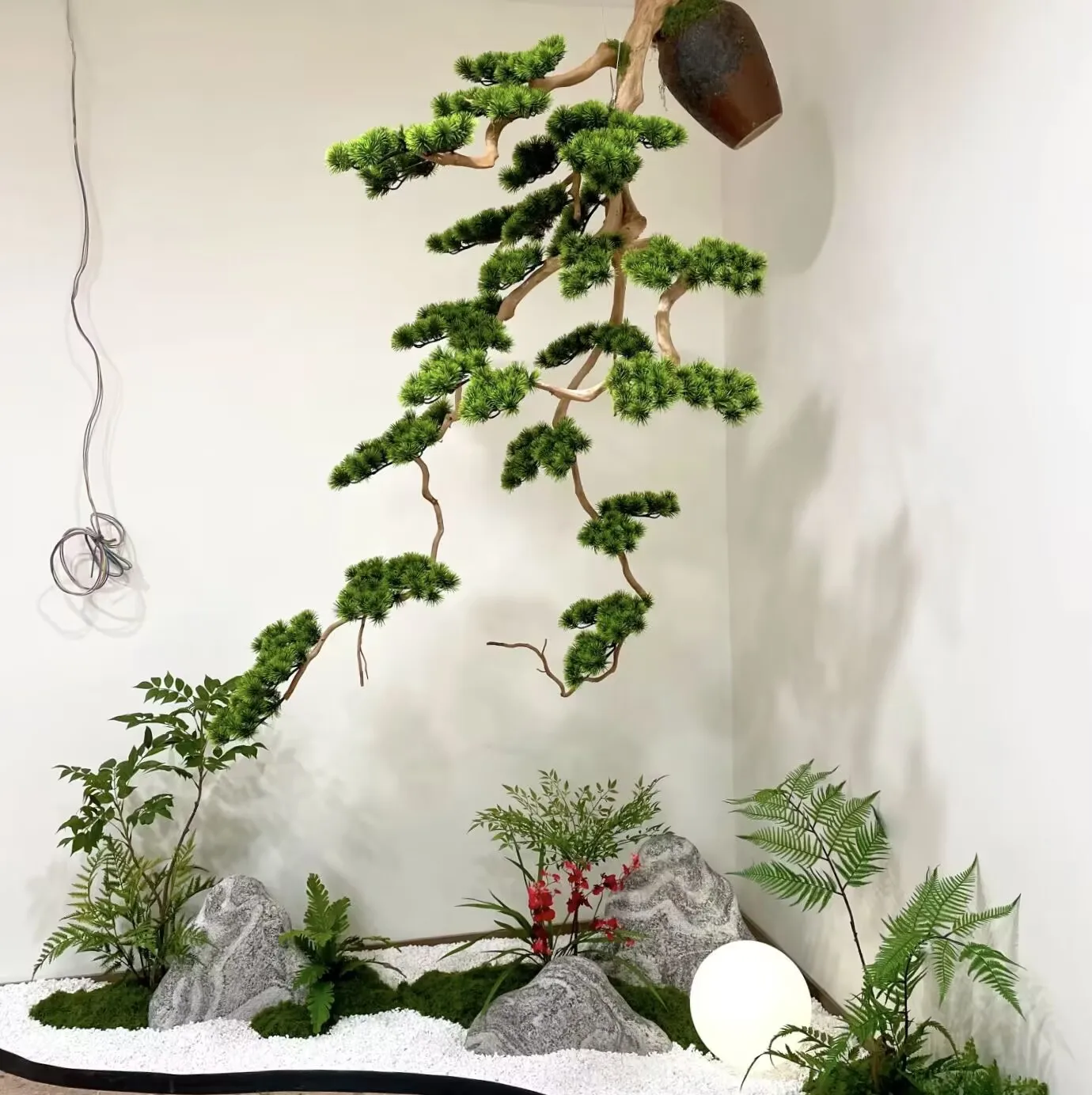 New Chinese suspension simulation welcome pine Chinese style upside down green plant landscaping decorative entrance