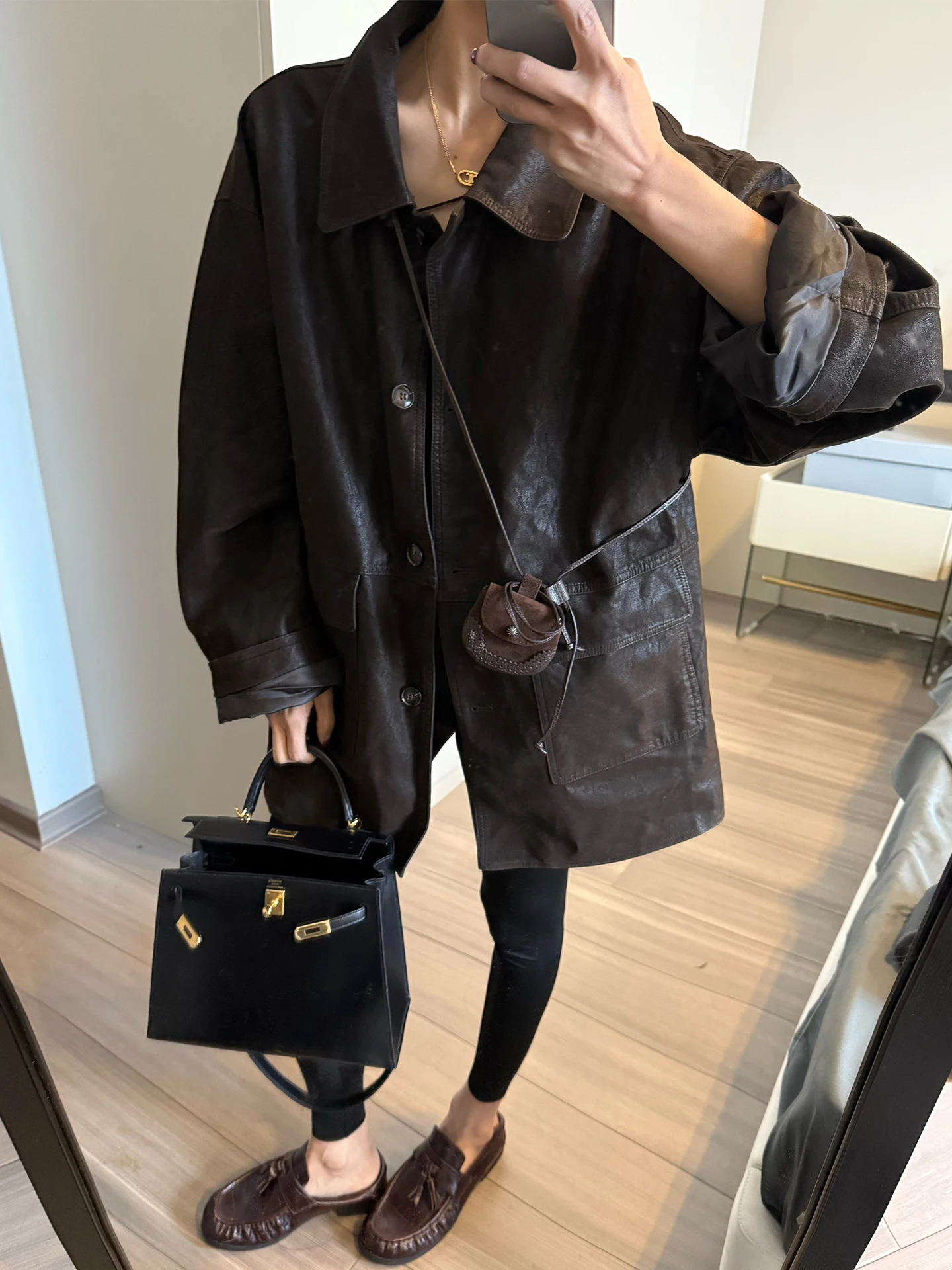 Jaqueta Feminina Solta de Couro PU Fosco com Lapela, Estilo Retrô Coreano, Coleção Início da Primavera 992, Toque de Qualidade