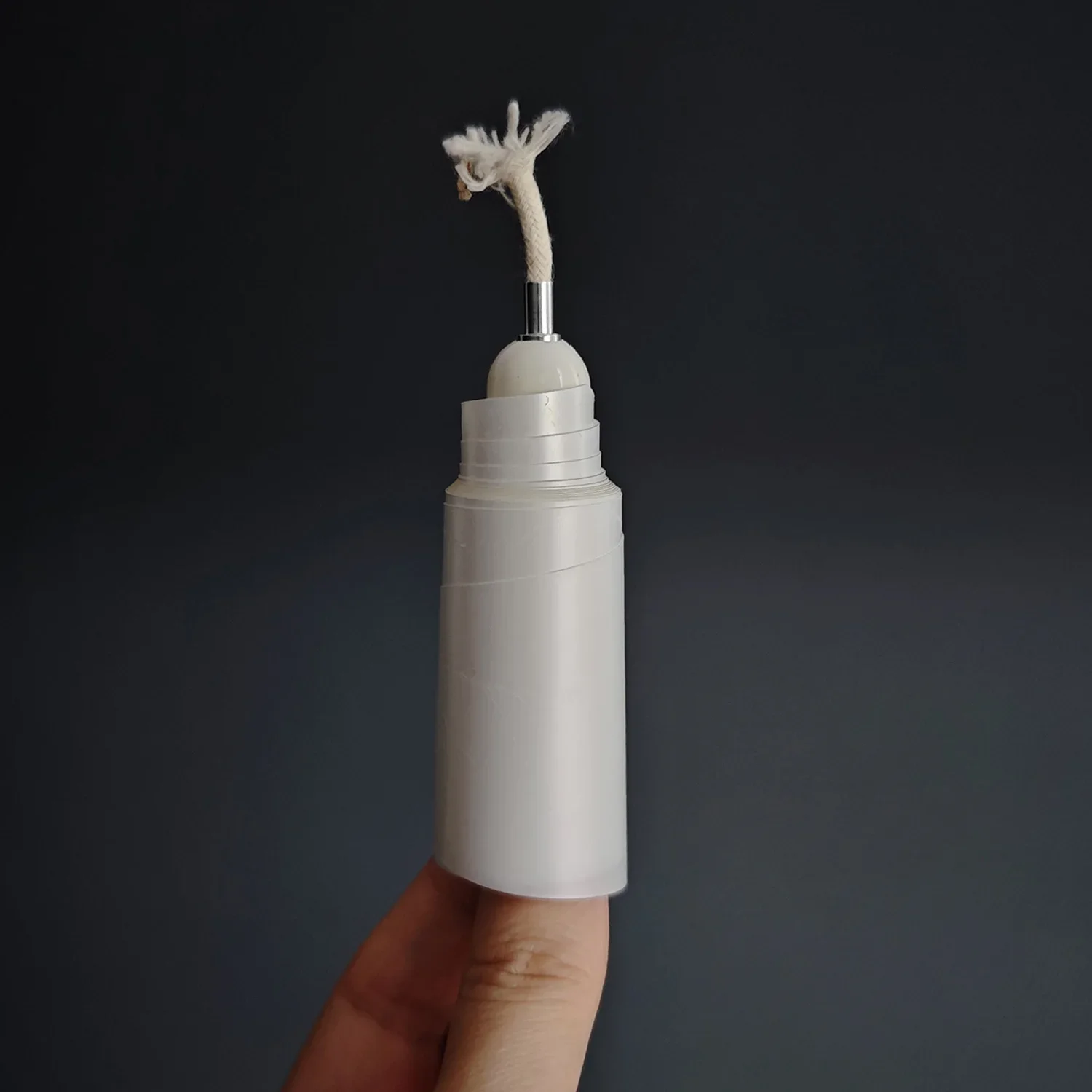 

Появляющаяся свеча (молочно-белая) Волшебные трюки Производство подпружиненных свечей Магия Классические сценические иллюзии Уловки Ментализм Опора