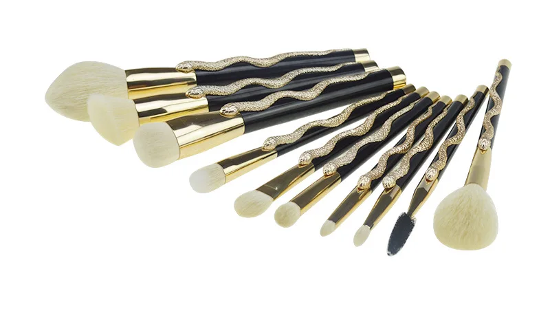 Set di pennelli per trucco serpente 3D 10 pezzi Pennello per polvere cosmetica di bellezza Correttore Ombretto Kit completo per trucco Strumenti di bellezza