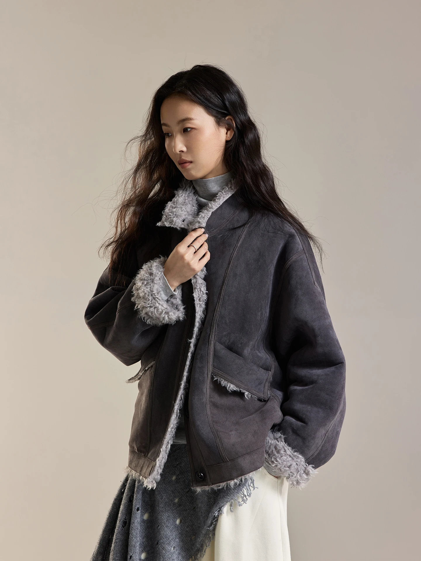 

CAREMIND Retro Suede ort Jaet Fur Lined Oversized Coat Autumn Winter Ladies Faion Slimming Thiened Long Sve Button