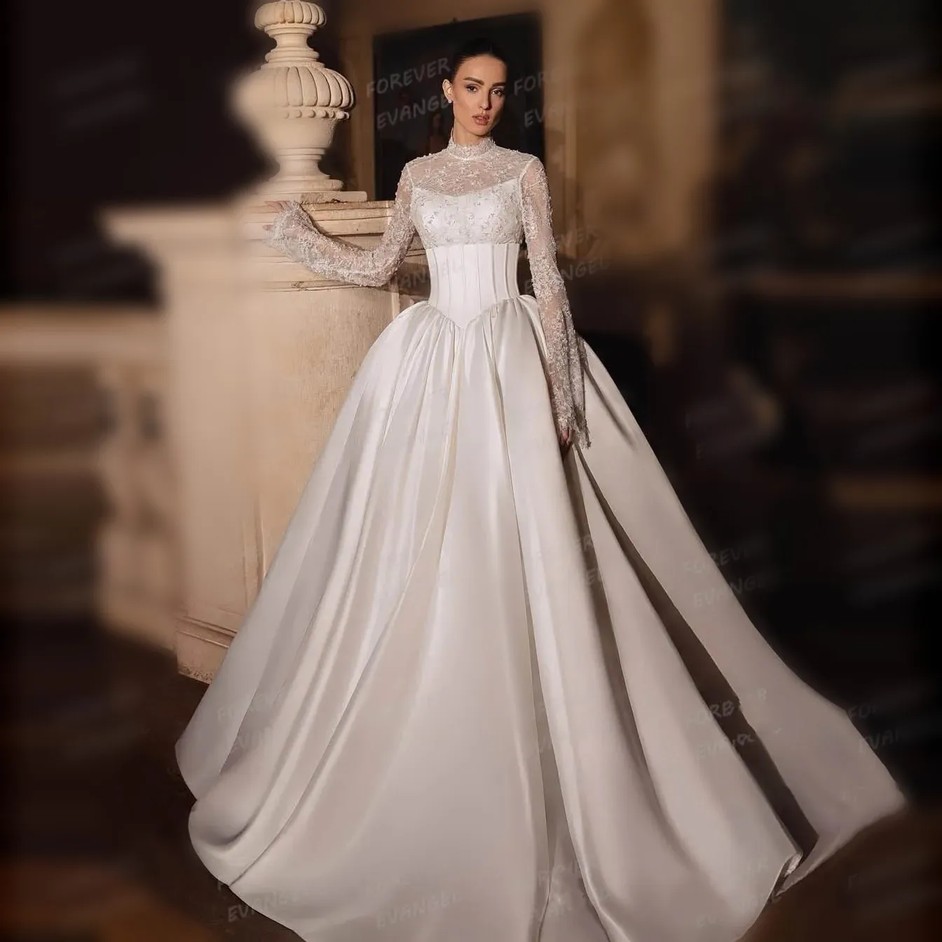 فساتين زفاف فاخرة برقبة عالية لعام 2026 للسيدات على شكل حرف A مزينة بالدانتيل وأكمام طويلة مطوي من الساتان فساتين العروس فيستدو دي نوفيا