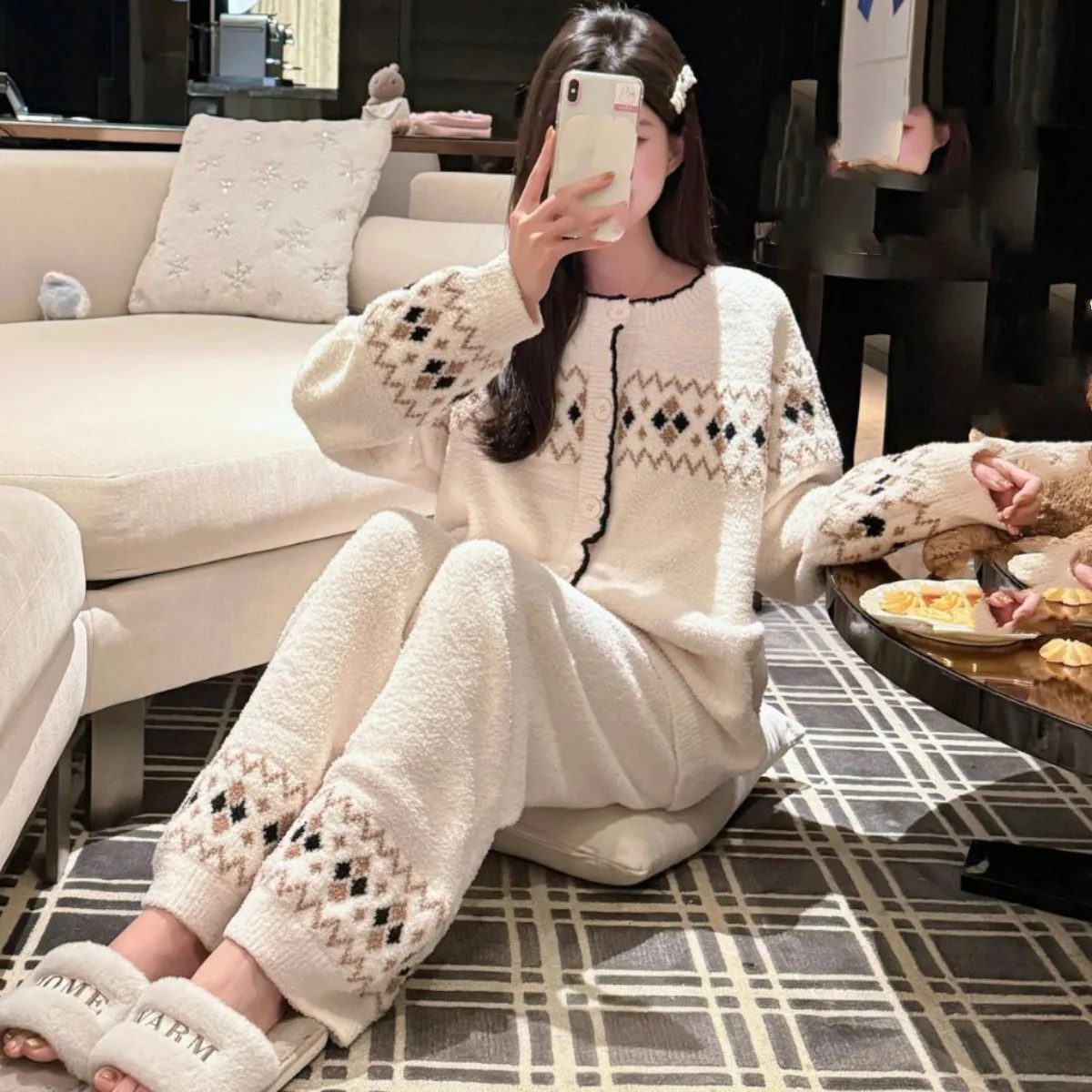 Flannel Winter Women's Sleepwear Set Comfortable Sweet Warm Pajamas Pants and Top Home Clothes