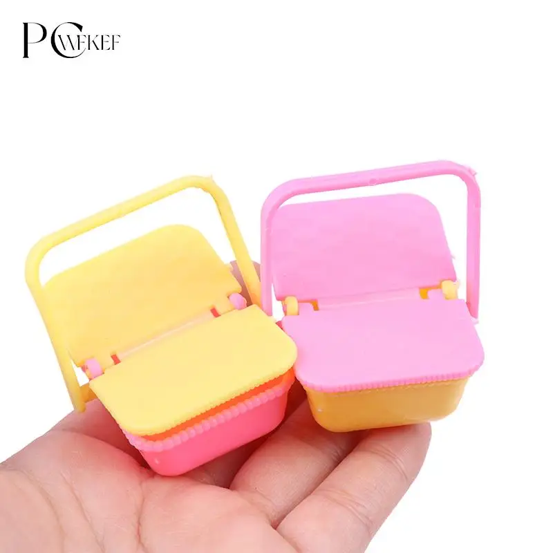 

2Pcs 1:12 Dollhouse Mini Shopping Basket Kids Plastic Shopping Baskets with Handles Small Grocery Basket Picnic Basket