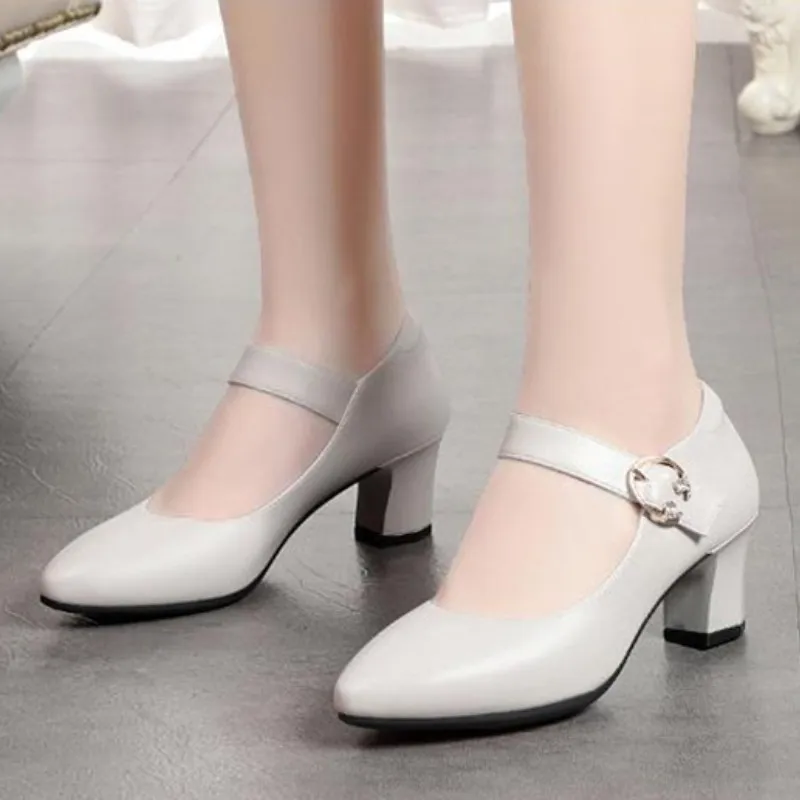 Summer Fashion Pointed Toe Square Heel High Heels Party Solid Color Comfortable Women\'s Sandals Large Size Buckle Crystal 2024