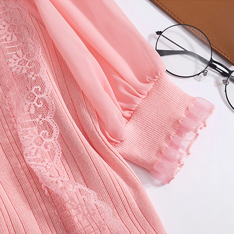 Spring Summer Thin Short Sleeved Chiffon Top Vintage V-neck Lace Pearl Buttons Top Rib Elastic Pleated Women Casual Office Shirt