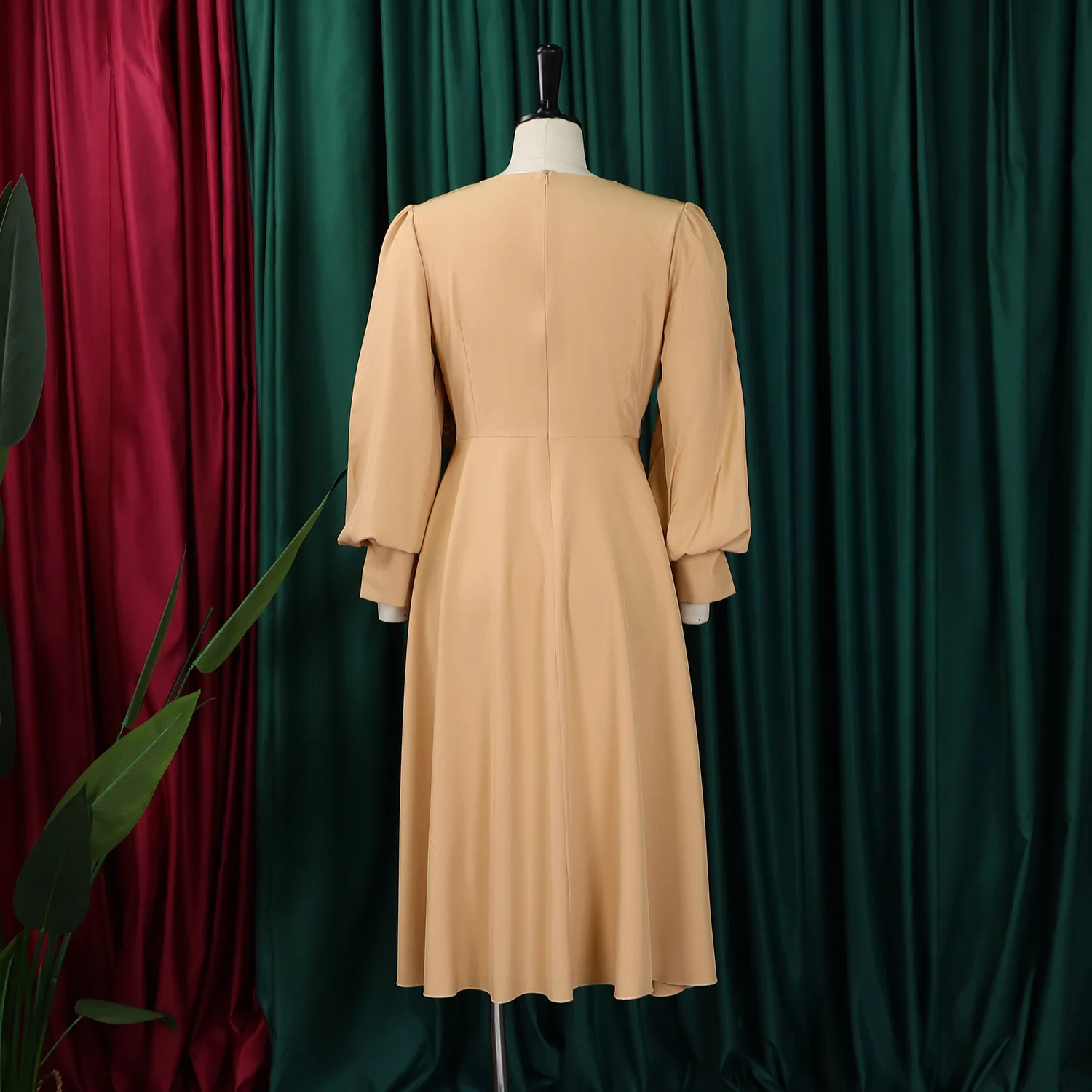 Elegant Solid Color A-Line Skirt plus Size Dress Spring Fashion 2025 Trendy Garment for Women