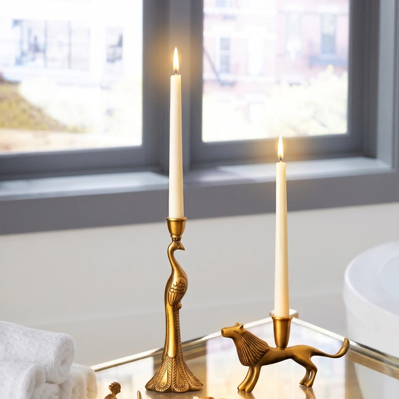 Medieval Luxury Brass Candle Holder Retro Home Decoration Romantic Atmosphere Gold Candlestick Holders Decorative Candle Stand