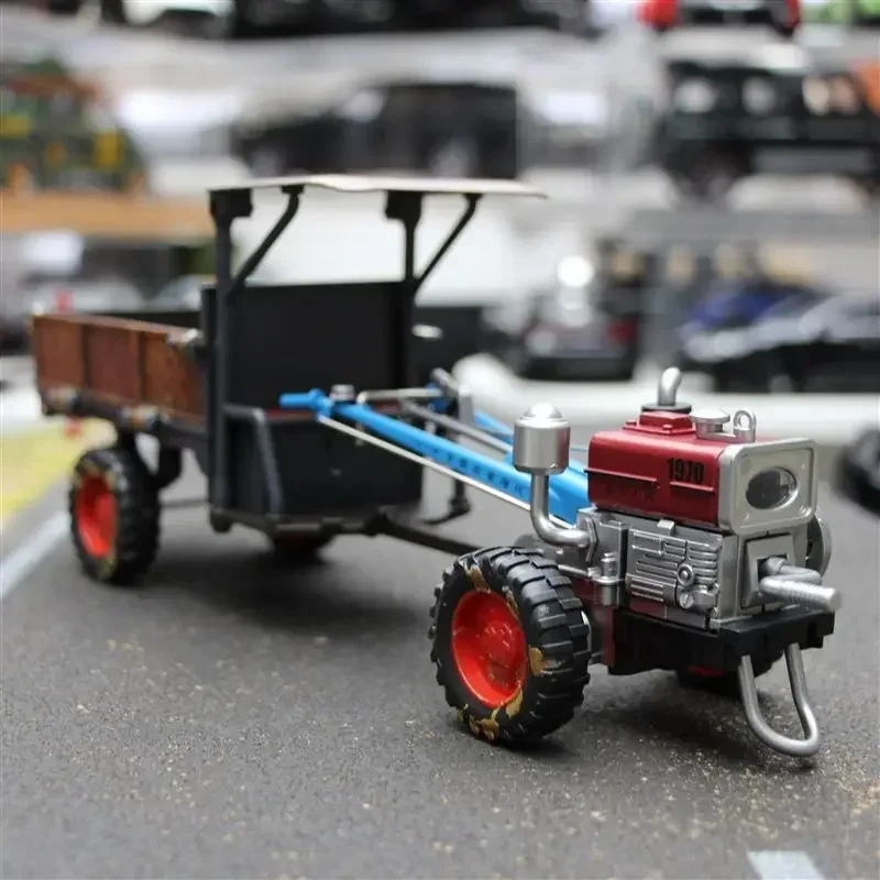 1:24 Scale Retro Walking Tractor Car Model Toy Alloy Diecast Sound Light Agricultural Vehicles Collection Decorations for Kids