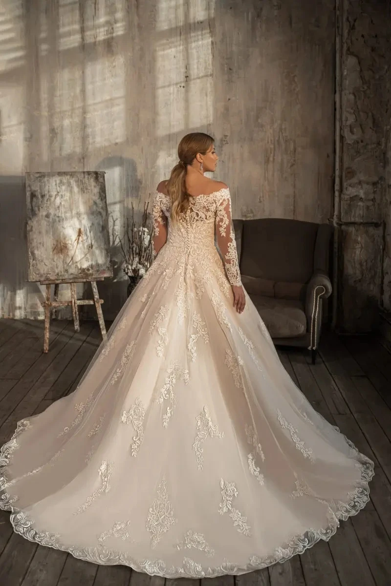 Abito da sposa taglie forti 2026 Collo trasparente maniche lunghe Illusion Bottoni posteriori Applique in pizzo Abiti da sposa da sposa vestido de novia