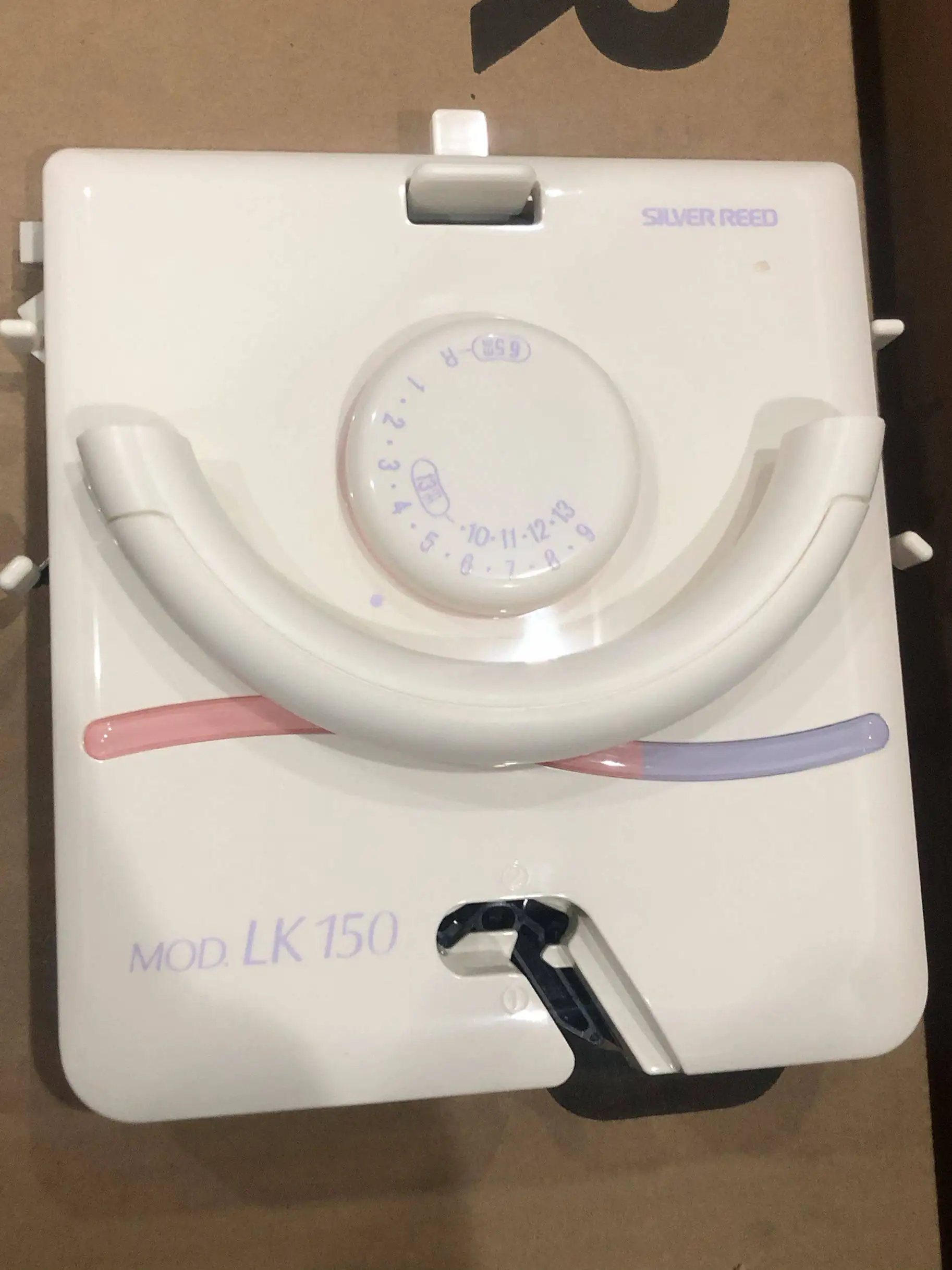 

Ткацкий станок Silver Reed LK150, головка LK150