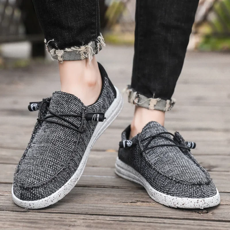 2024 New Men Shoes Fashion Canvas Men Casual Shoes Light Soft Sole Slip on Loafers Breathable Men Vulcanized Shoes Plus Size 48