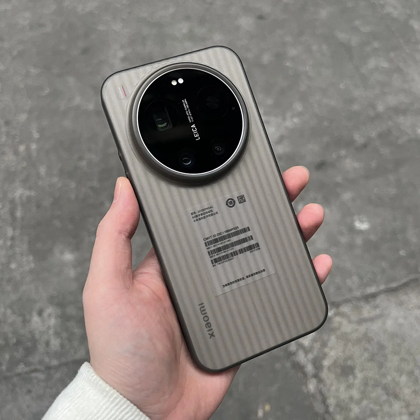 

Чехол для Xiaomi 17 Ultra Deluxe, матовый, с растровым рисунком, задняя крышка из поликарбоната, прозрачный противоударный бампер для Xiaomi MI 17 Ultra, Funda для MI17Ultra