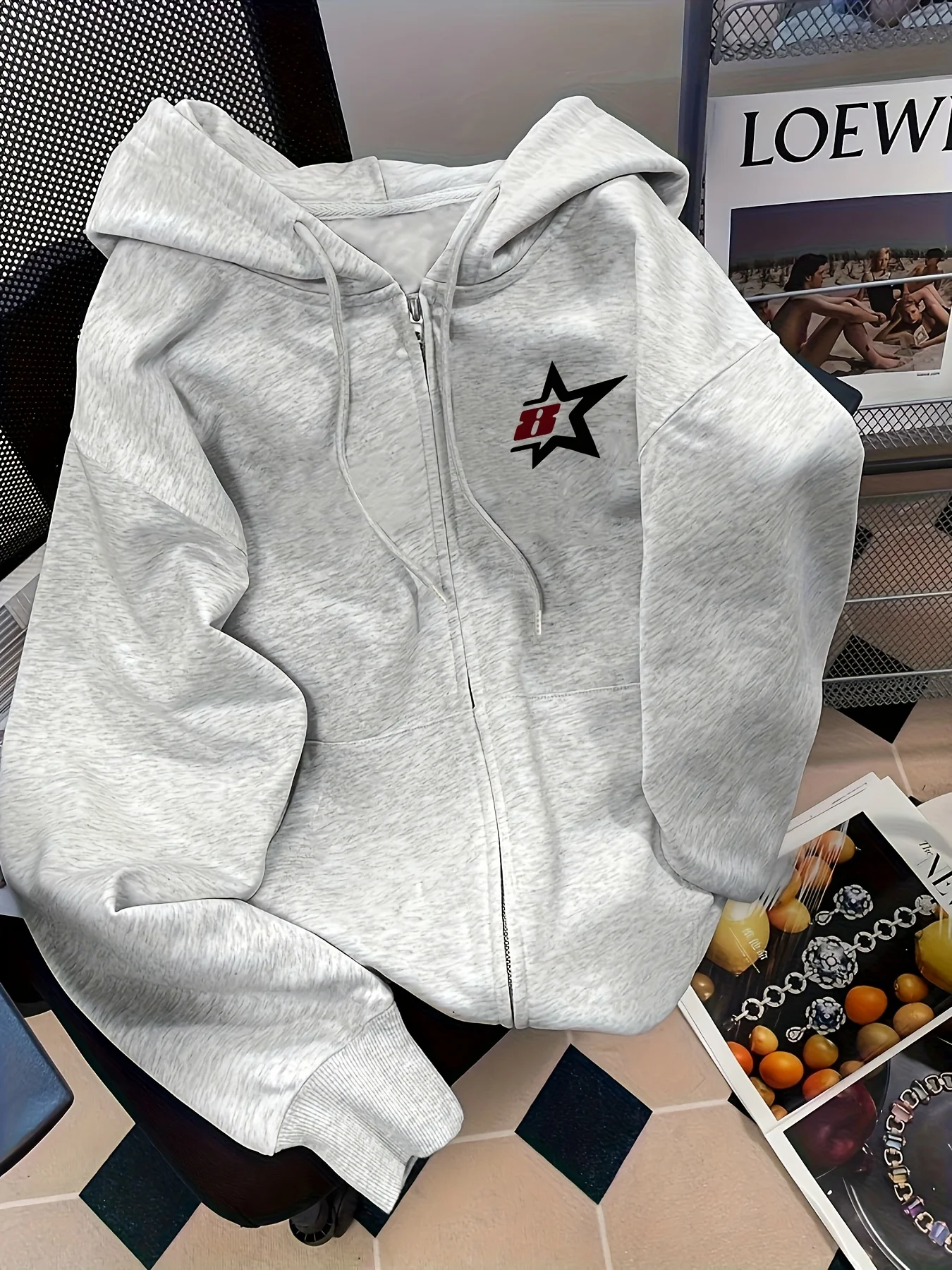2026-27 NEW Loose-Fitting Hoodie Featuring a Trendy Digital Number 8 And Star Pattern Print, Zip-Up Design, Suitable for Autumn