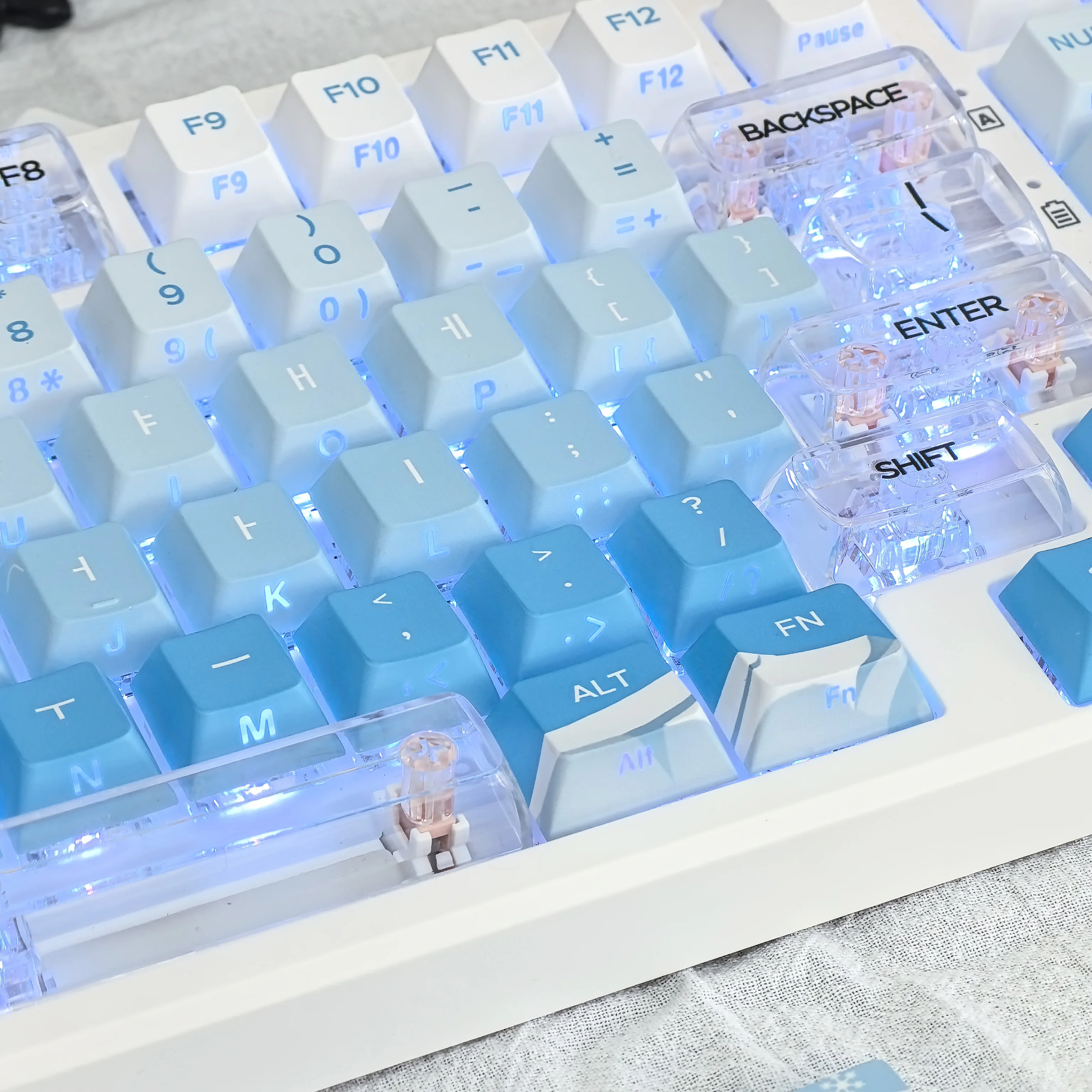 Imagem -03 - Keycap Gravado do Lado da Geleira Coreana Cereja Translúcida Pbt 123 Teclas para Teclado Mecânico Alça de Gradiente Azul kr Keycap