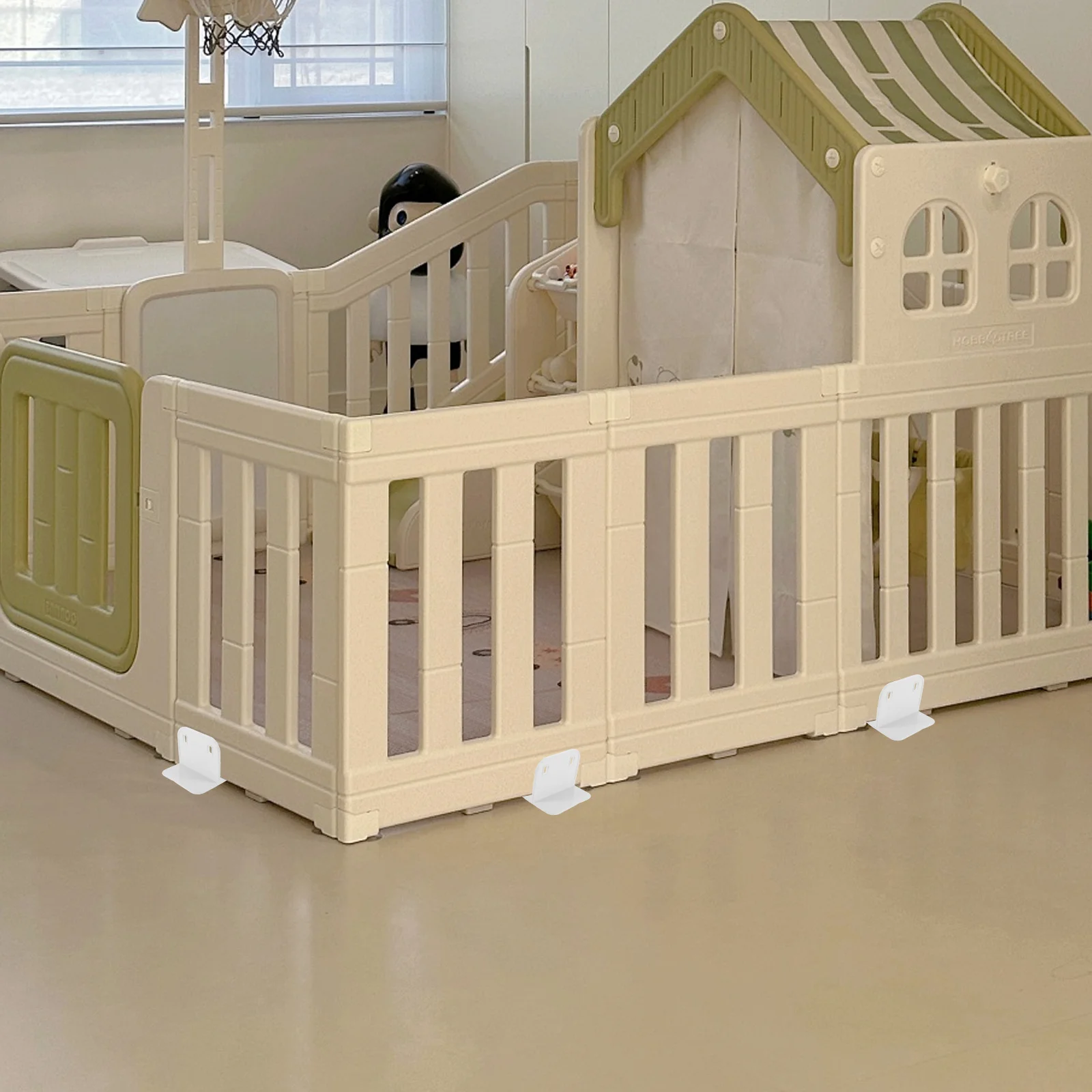 Base di fissaggio stabilizzatore per box da 20 pezzi Supporto antiscivolo in plastica per recinzione per bambini Nessuna installazione di trapano Riutilizzabile Sicurezza infantile