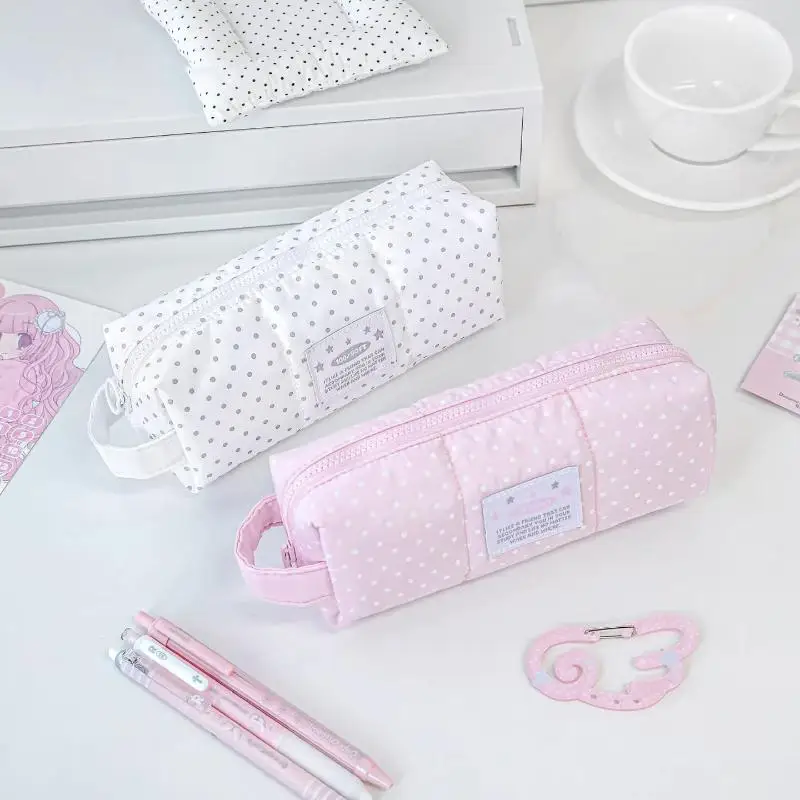 1Pcs Sweet Cloth Polka Dot Pencil Case Large Capacity Makeup Bag Pencil Storage Bag Zipper Hand-held Stationery Pouch Kids Gift