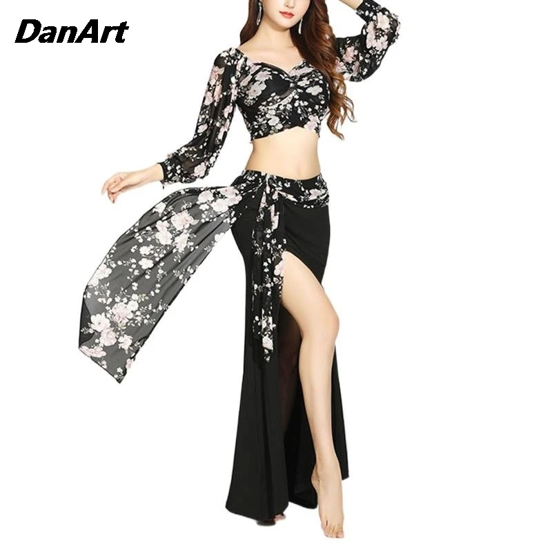 

2PCS Women Oriental Dance Long Sleeved Top Elegant Skirt Practice Training Suit Indian Belly Dancewear Performance Clothing Set