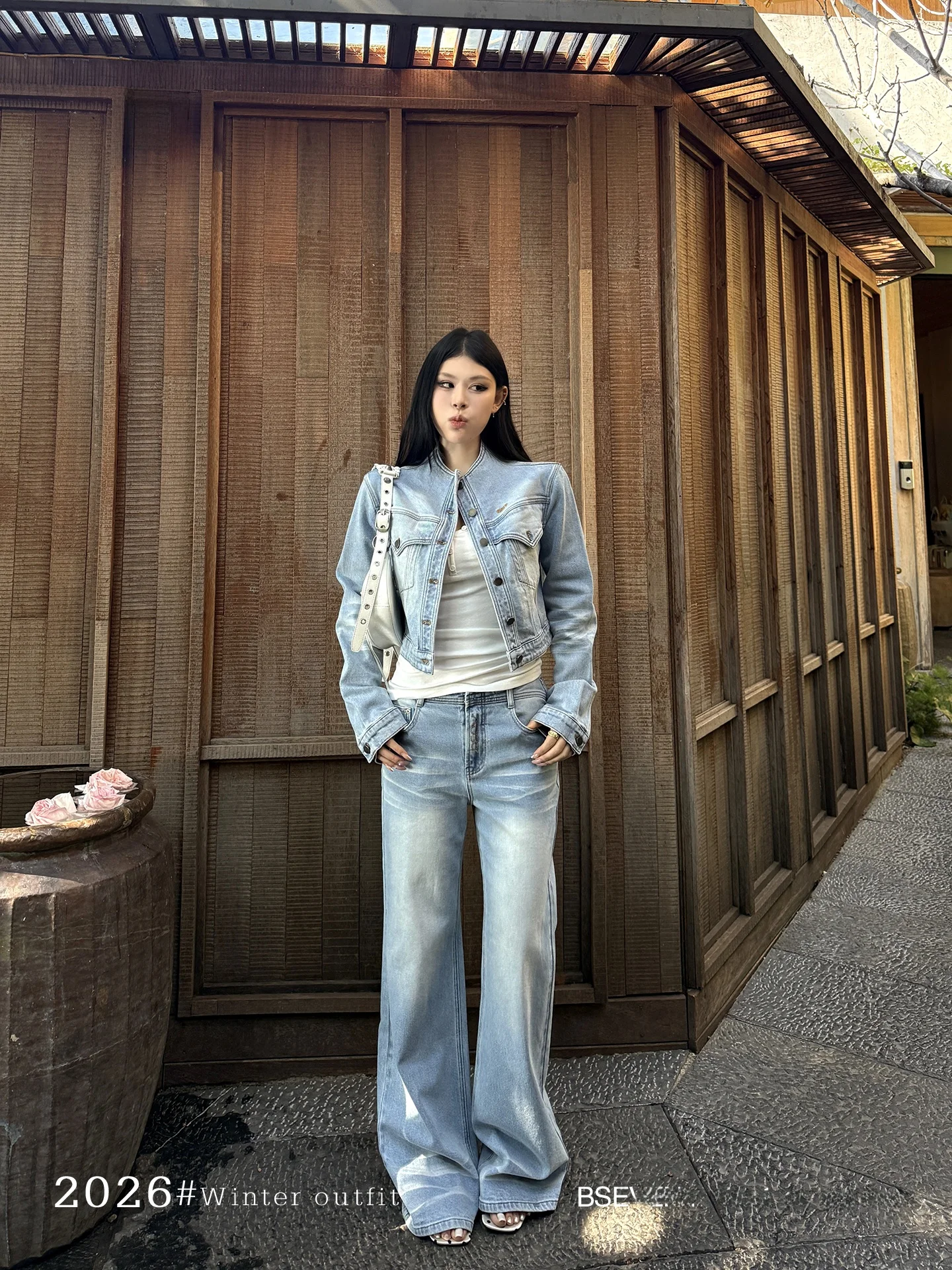 

Slimming Bla And White Denim Set ort irt Collared Top Straight Leg Jeans Retro Cool Spring Faion plus Size Women's Ou...