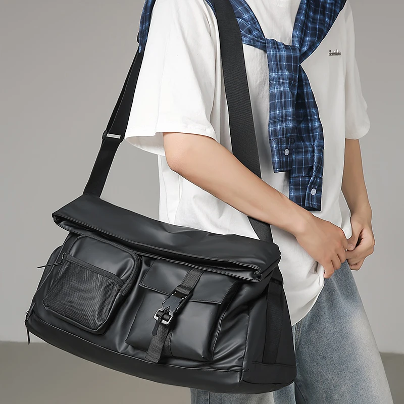 

Модная сумка через плечо с несколькими отделениями и функциональным дизайном, большая вместимость для ежедневных поездок, унисекс-модель.