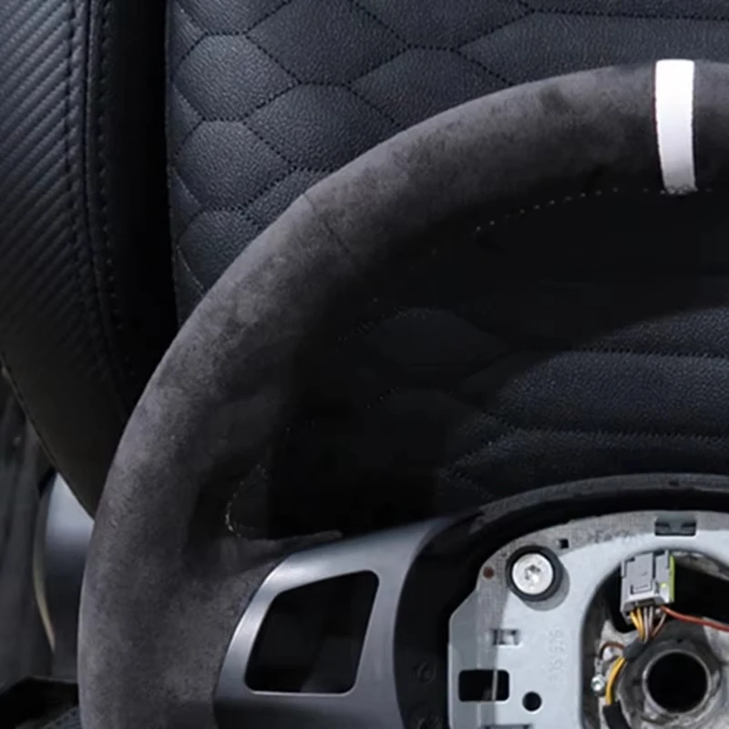 Lenkrad-Überzug aus Wildleder, rutschfest, individuell anpassbar, für BMW M Sport M3 E90 E91 E92 E93 E87 E81 E82 E88 X1 E84 – Detail 2