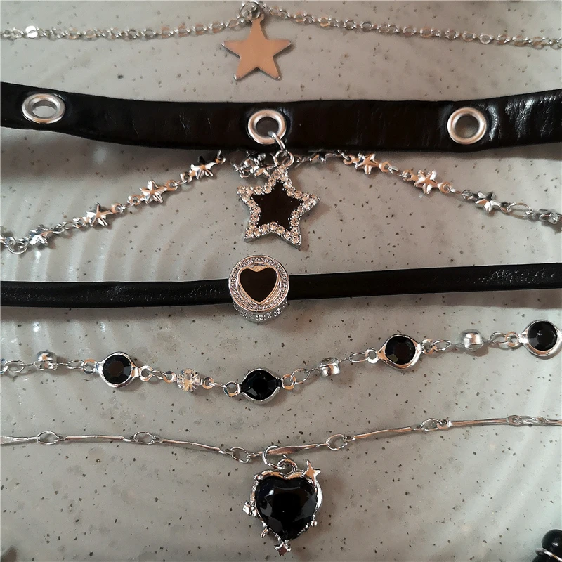 Goth Y2K Vintage schwarzes Herz Stern Anhänger Kette Halsband Charms Halskette für Mädchen Frauen 90er Jahre Grunge ästhetische Accessoires Schmuck – Detail 3