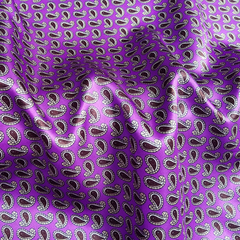 1 Meter x 1,48 Meter ethnischer Paisley-Stoff für Schal, Hut, DIY, seidiger Satinstoff – Detail 30
