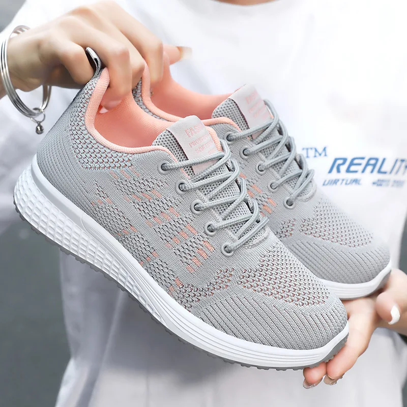 Shoes Women's summer breathable sports shoes Casual shoes Fashion single shoes flying weaving women's shoes