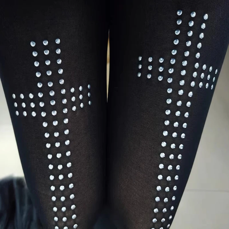 

2000s Cross Tight Pants Women's Cross Hot Brick Shorts Aesthetic Stretch Hip-hop Street Casual Cosplay Emotional Girl Style Y2k