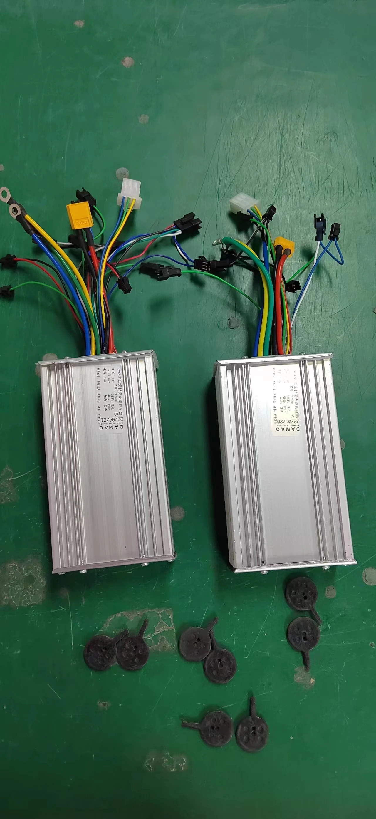 New JingBo JB 72V 45/50A FOC Sine Wave Scooter Controller for 5600W 6000W 8000W 10000W 12000W with QSS4 Display