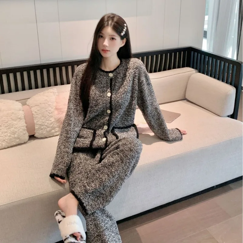 ملابس نوم شتوية للسيدات، سترة كاجوال عصرية بنصف فلانيل، ملابس منزلية سميكة وناعمة ورقيقة