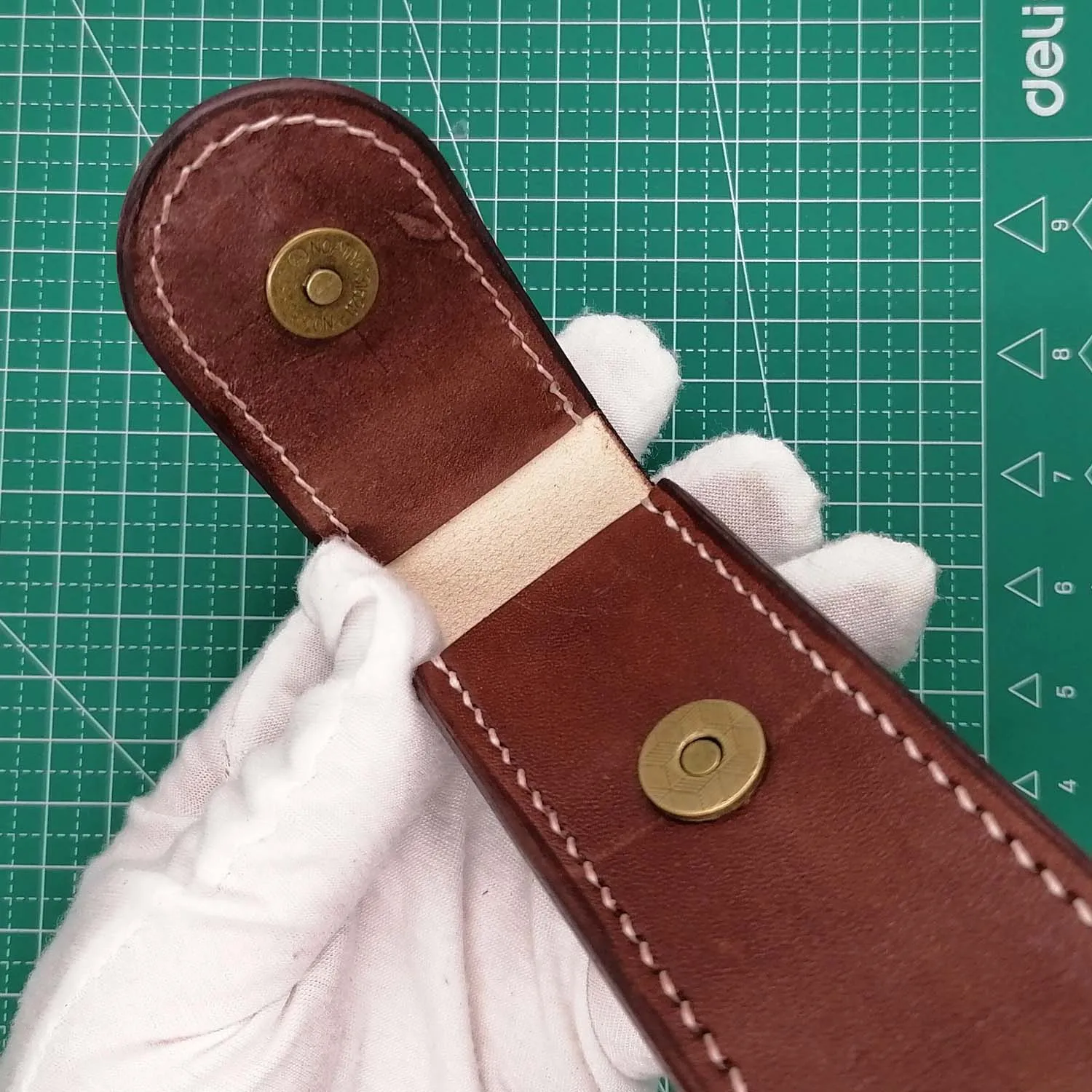 1 Pair Hand Made Leather Sheath Pouch for 111mm Victorinox Swiss Army Knife SAK Modify DIY Handle