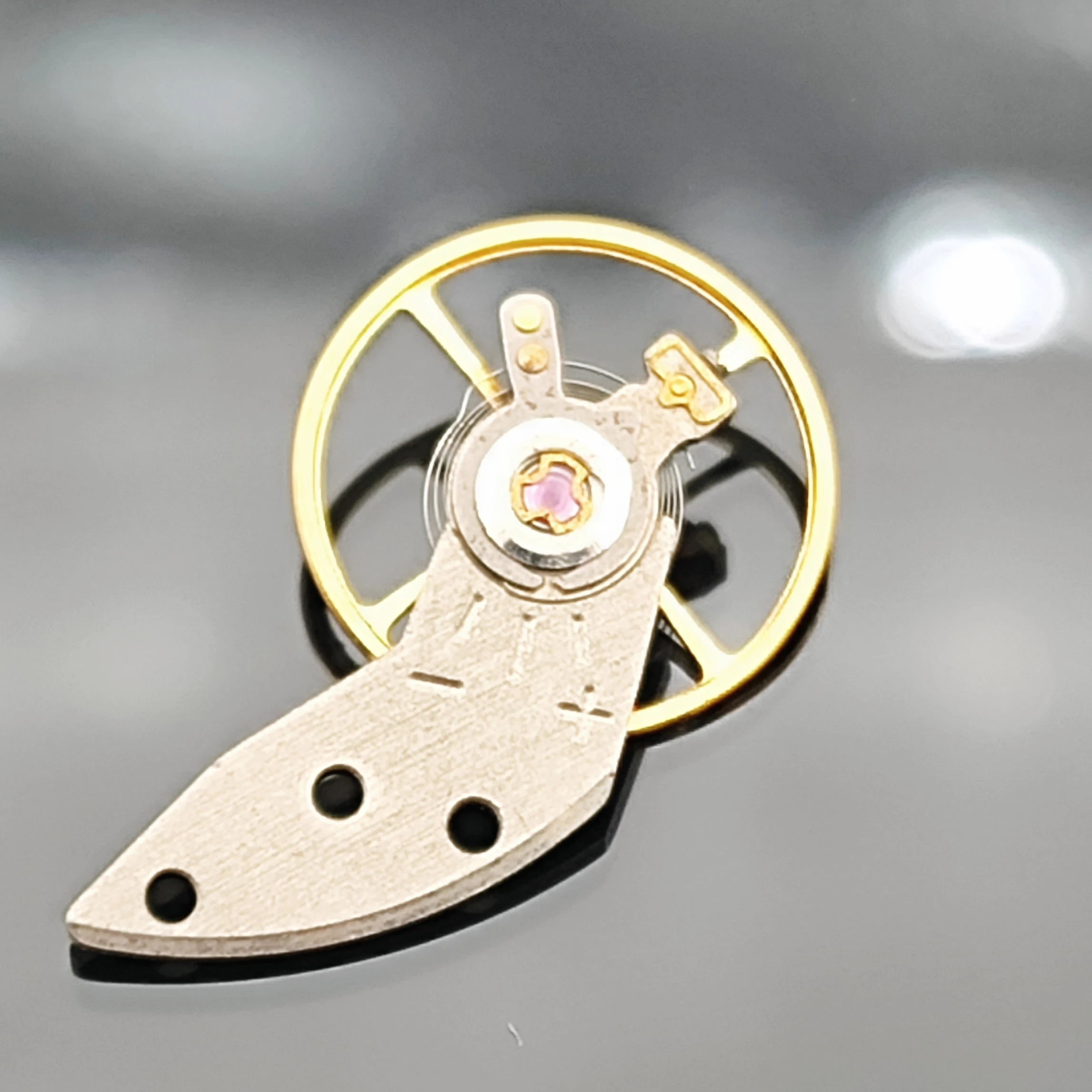 Saat Aksesuarları Orijinal Sökme Eski Parçalar Japonya 6309 Hareketi Denge Çarkı Düzeneği 6319 Fonksiyonu Normal Denge Çarkı