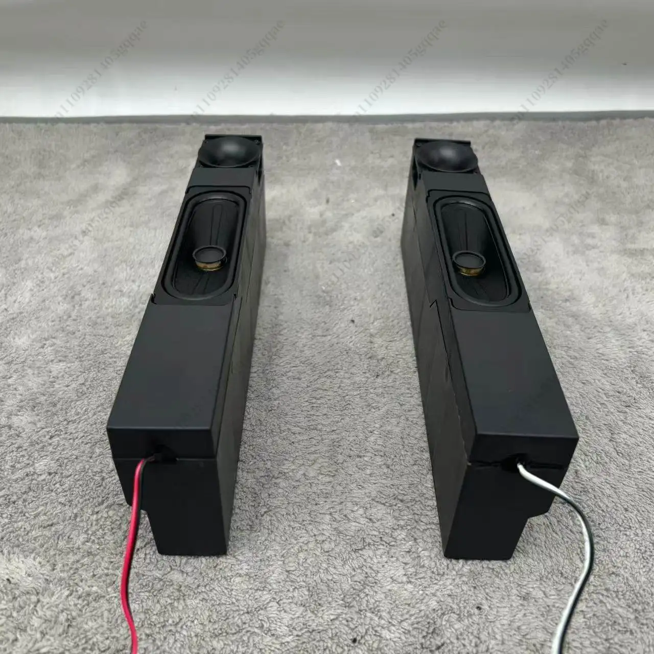 A Pair of Price Audiophile Grade Two-way Speakers, Long Passive Speakers