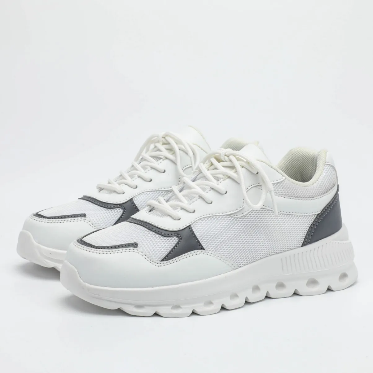 VEAMORS Unisex Mesh Running Shoes Lightweight Breathable Sports Sneakers Elastic Soft Sole Footwear for Walking Gym Fitness