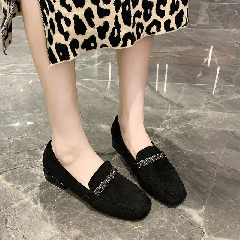 Crystal Chain Flock Loafers Women Low Heels Espadrilles Women Shoes Ballerina Retor Square Toe Nubuck Velvet Moccasins Flats2021