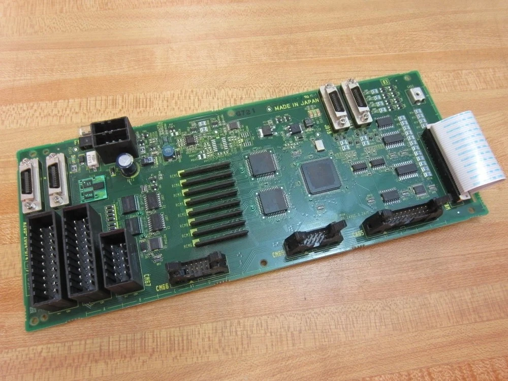 

Б/у A20B-2004-0740 для FANUC A20B-2004-0740/03A Плата источника питания