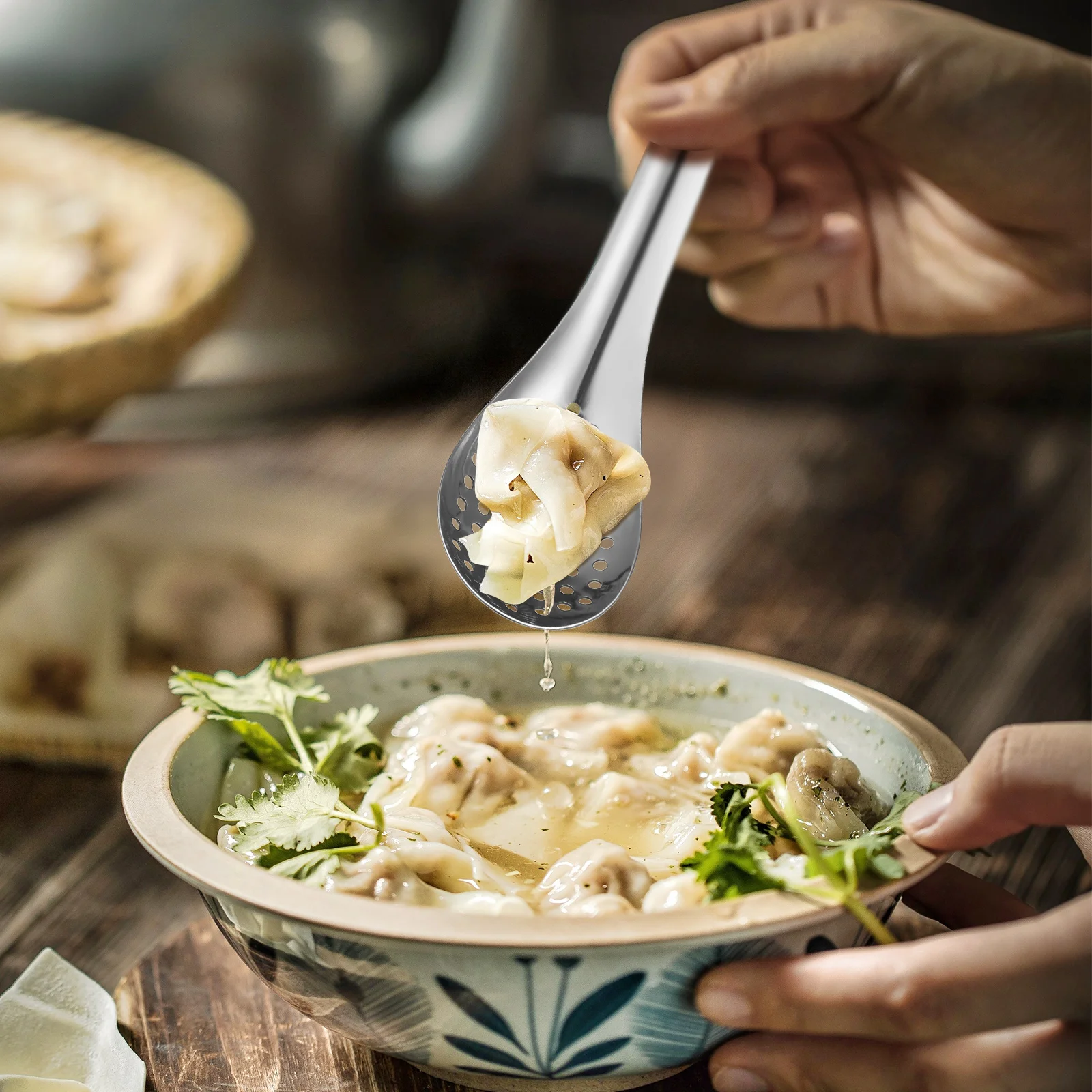 

2Pcs Stainless Steel Slotted Spoon Small Strainer Scoop for Caviar Cooking Grease Drainer Household Kitchen Tools